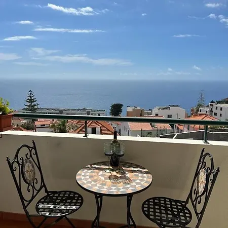 Sea View - Peaceful Atlantic View By Cristo Rei Vakantiehuis Caniço