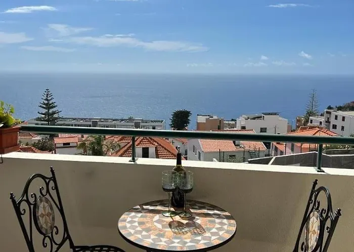Sea View - Peaceful Atlantic View By Cristo Rei Vakantiehuis Caniço